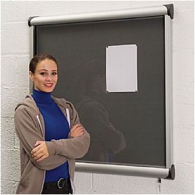 WeatherShield Lockable External Showcase
