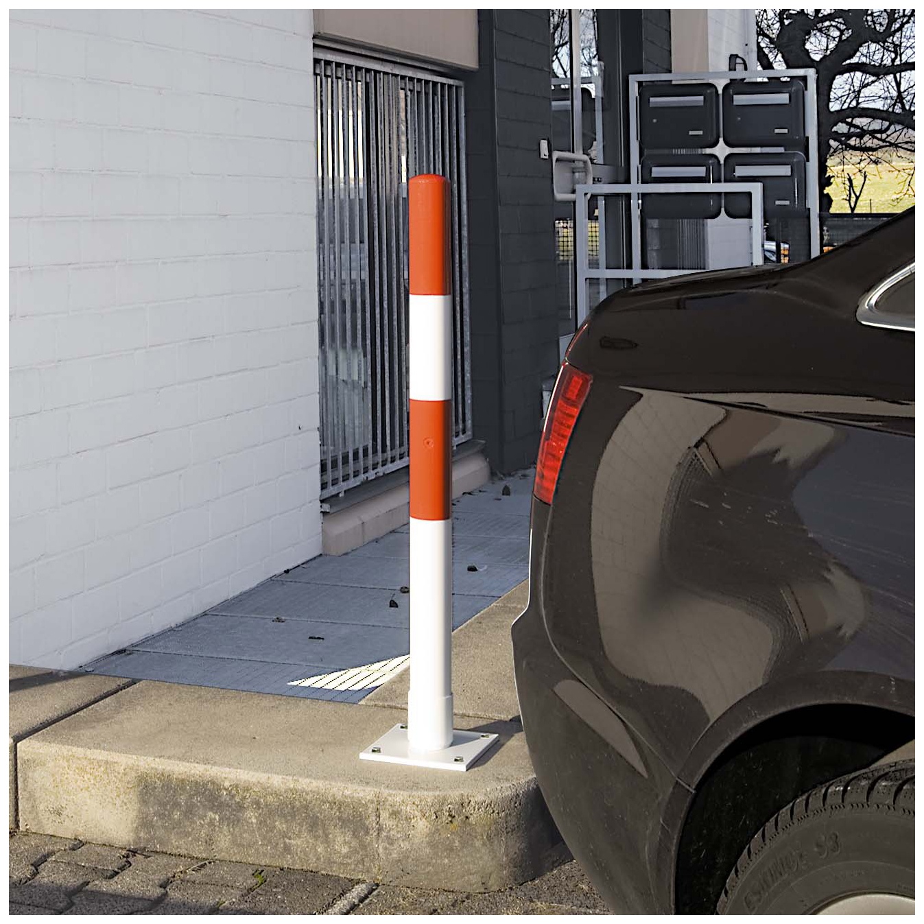 TRAFFICLINE Selfrighting Barrier Posts Bollards